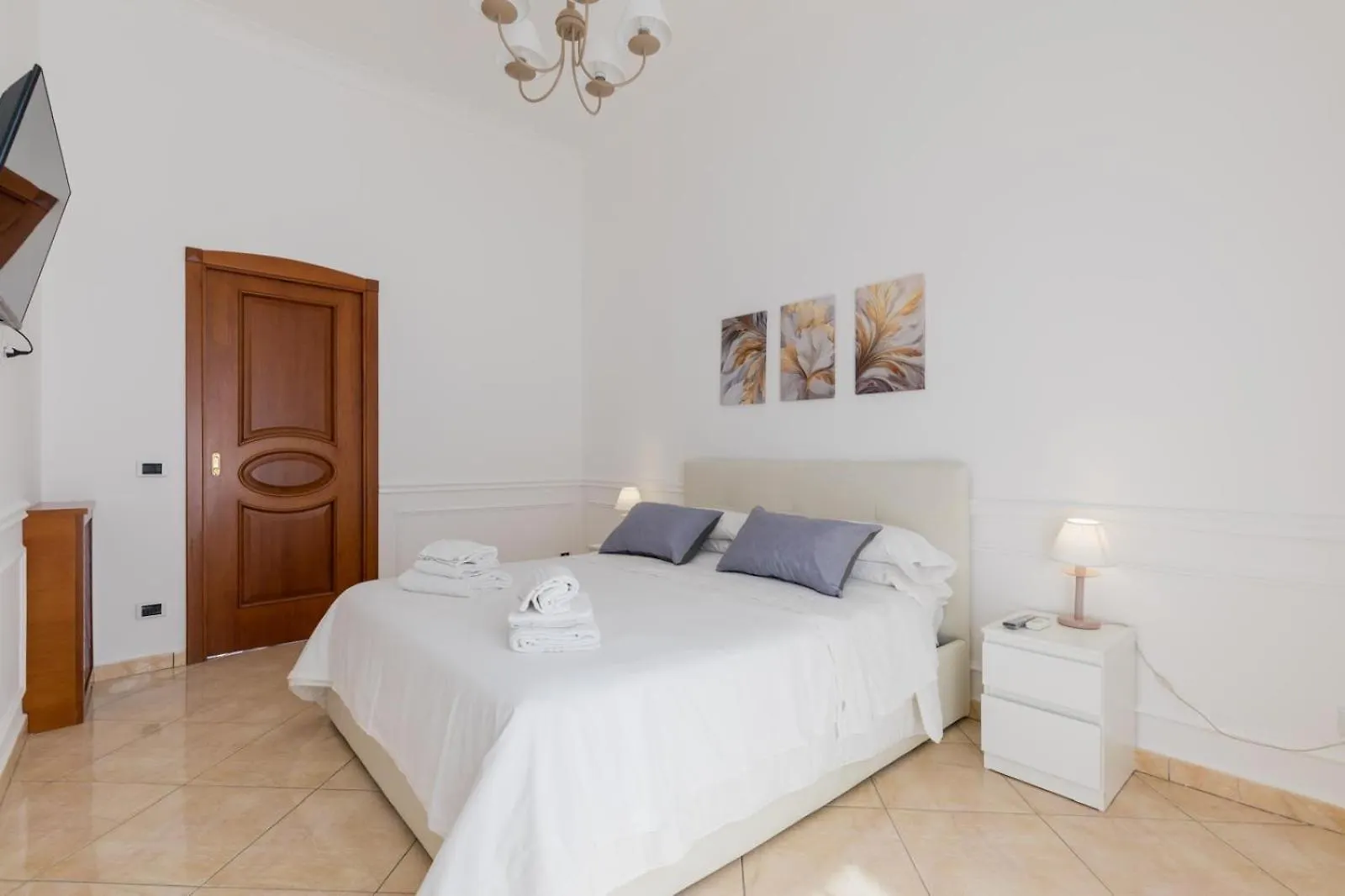 Montesanto Family Apartment Naples