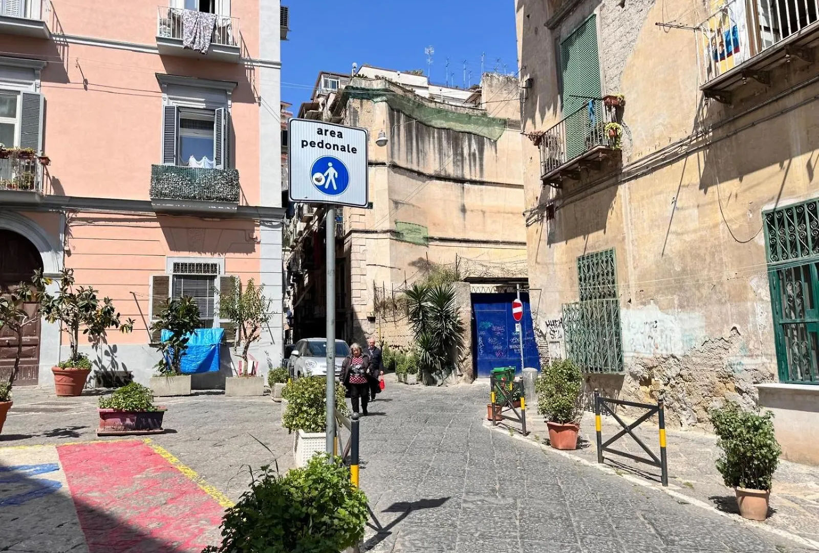 Montesanto Family Apartment Naples Italy